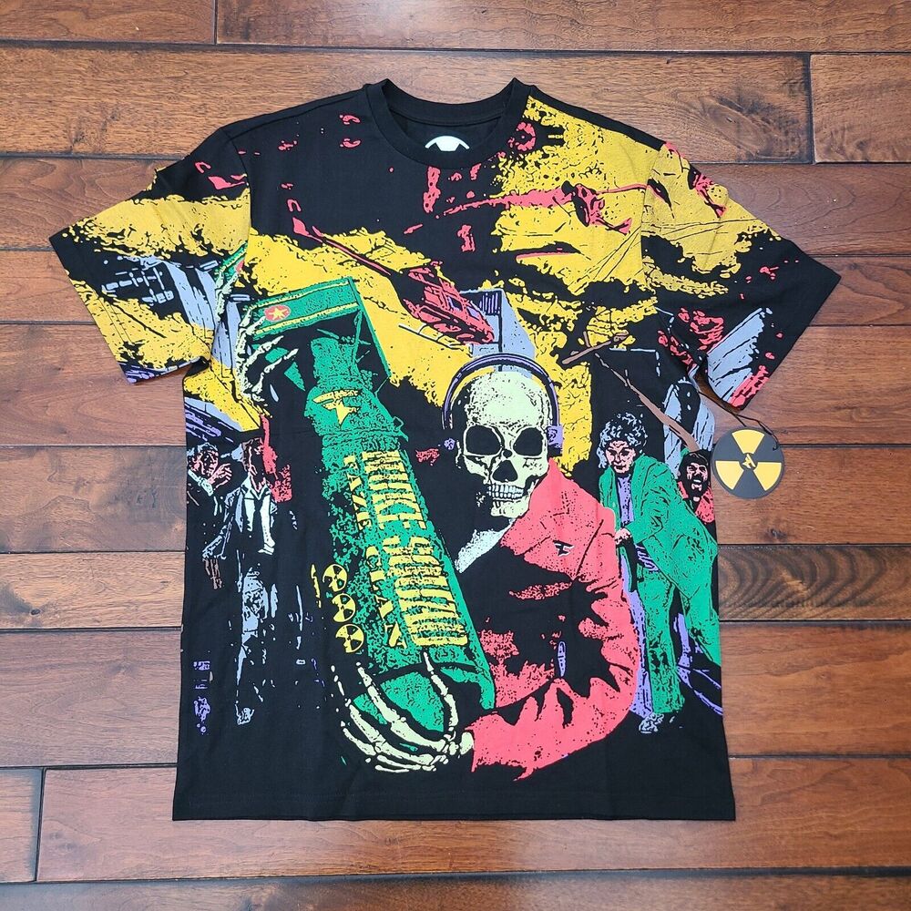 FAZE CLAN Nuke Squad T-Shirt Adult Large L Black Allover Print Skull Bomb NWT